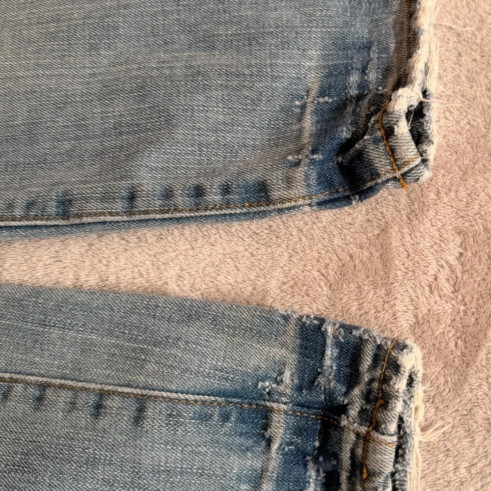 Boys slightly distressed Jeans sz 8